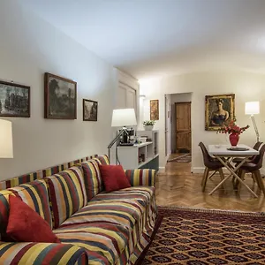  Bed and breakfast Baru In Chiaia Italia